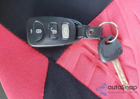 2013 Hyundai Sonata Gls z USA, uszkodzony, nr VIN 5NPEB4ACXDH765547